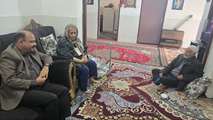عیادت معاون بهداشت و درمان بنیاد شهید سیستان و بلوچستان از خانواده شهید سالاری